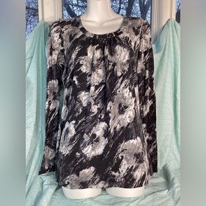 Apt 9 Black and Grey Long Sleeve Size Medium